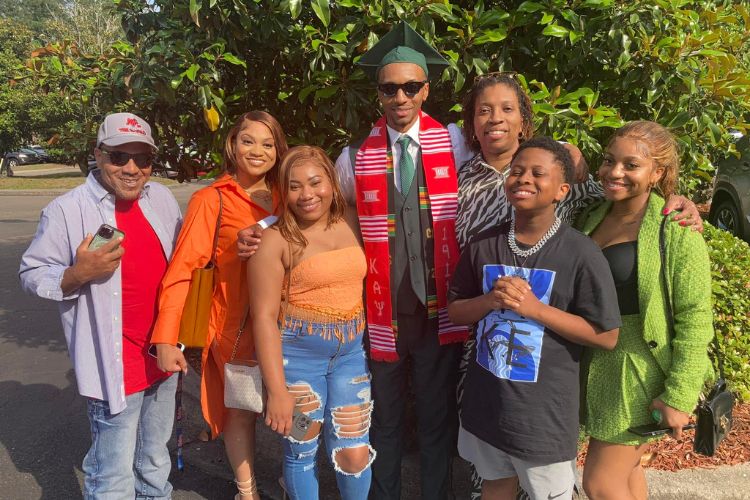 Jade Richardson(Second From Left) Pictured With Her Family After Her Brother Noah Richardson's Graduation In 2023