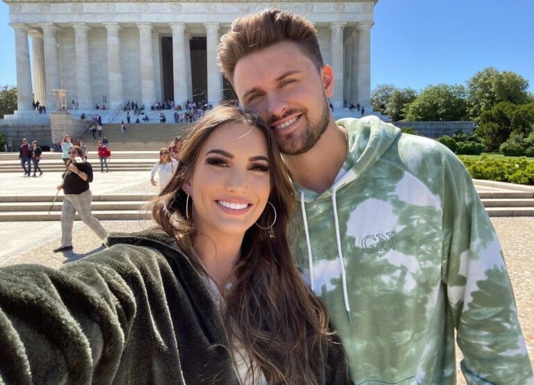 JD Davis And Kristen Dowling Share A Quick Selfie During Their Trip To D.C In 2022