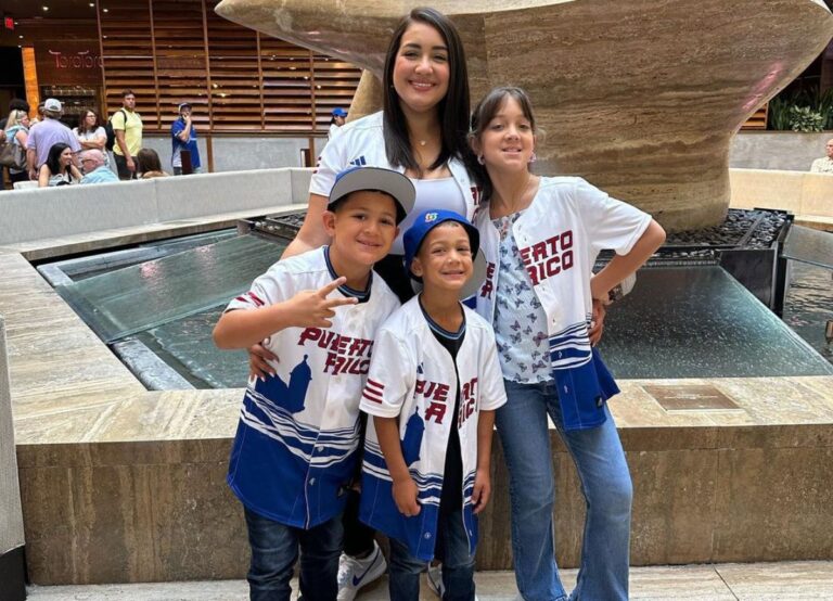 Jose Berrios Wishes His Wife Jannieliz On Occasion Of Mother's Day Sharing A Picture Of Her And Their Three Kids