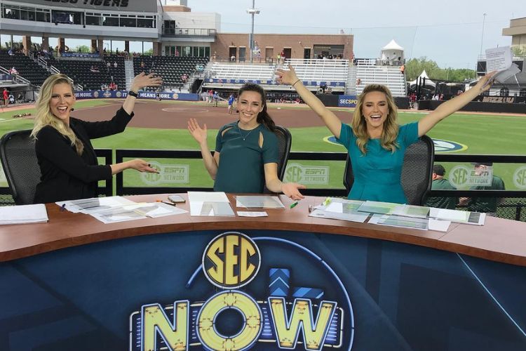 Madison Shipman Pictured With Her Fellow Co-Hosts In 2018