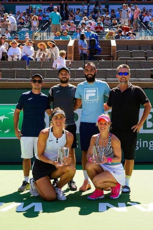 Beatriz Haddad Maia And Her Team 