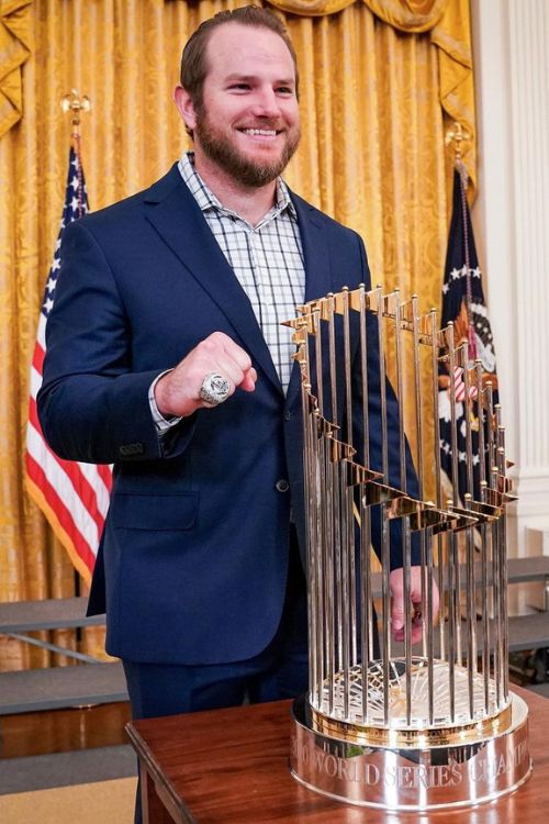 Max Muncy Poses With The World Series Title In 2021 At The White House