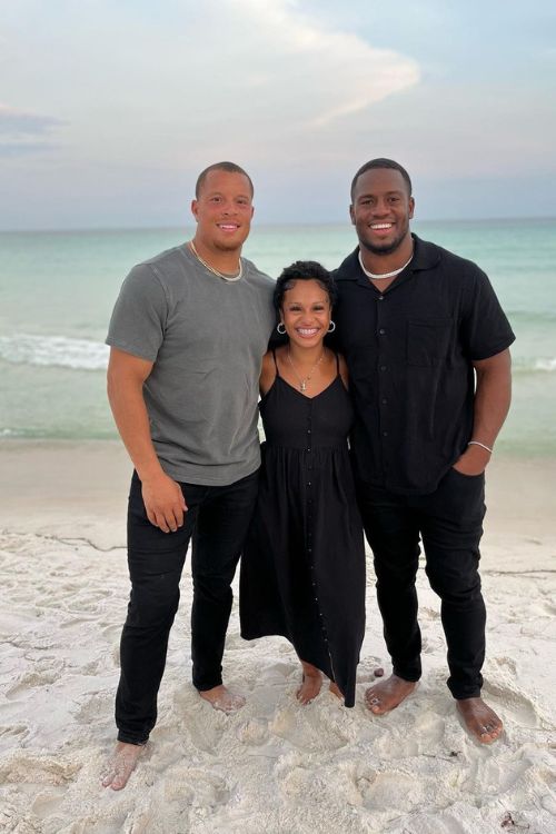 Neidra Chubb Pictured With Her Two Brothers, Nick(R) And Zach In June 2022 During A Vacation