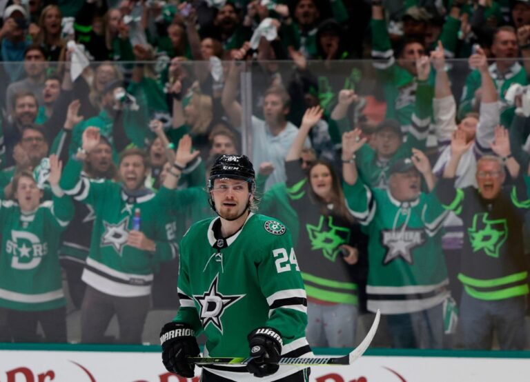 Dallas Stars Fan Go Crazy As Roope Hintz Propels The Team To The Western Conference Final