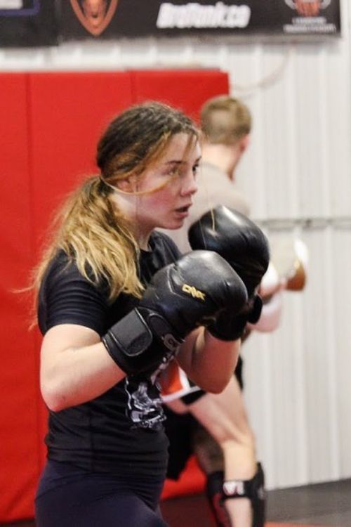 Shalie Lipp Preparing For Her Fight While Training In North Dakota In December 2022