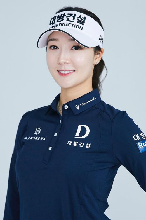 Si Woo Kim Pictured For Her 2022 Golf Season In March 