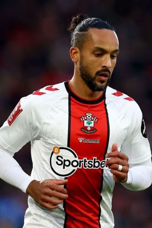 Theo Walcott Pictured Earlier This Year In January During A FA Cup Game 