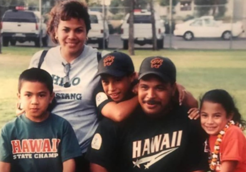 Kolten Wong With His Family When He Was Young