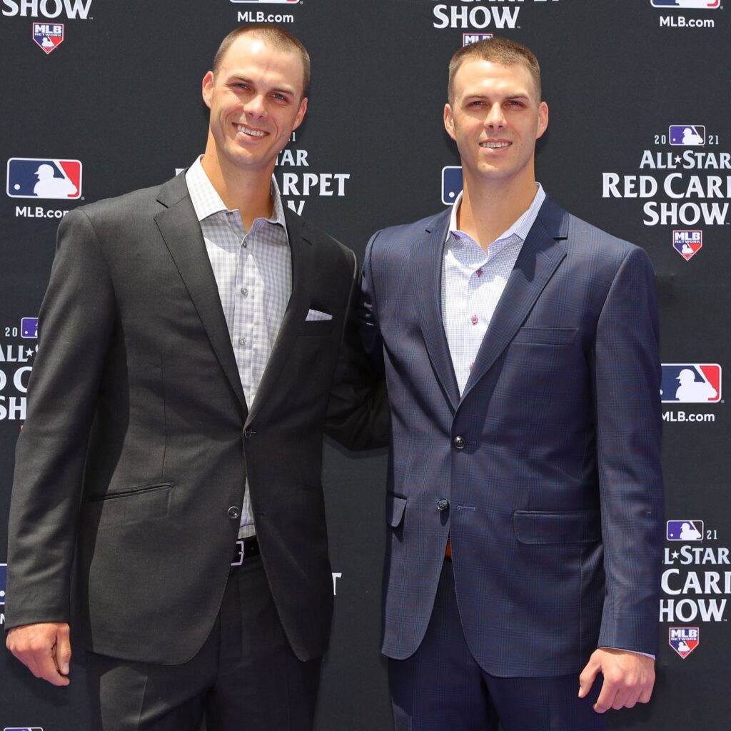 Tyler Rogers Wife Jennifer Rogers Is A Proud Mom - Players Bio