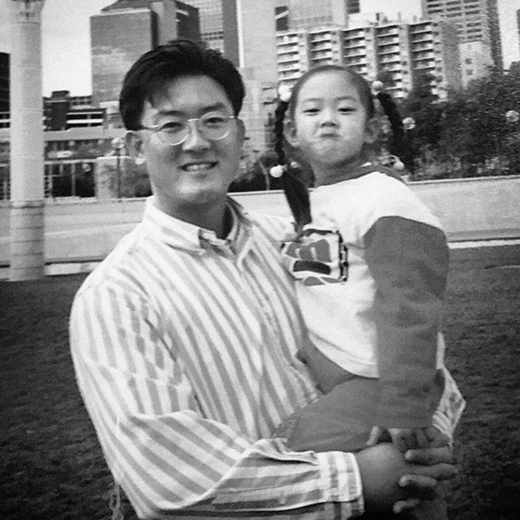 Michelle Wie Childhood Photo With Her Father