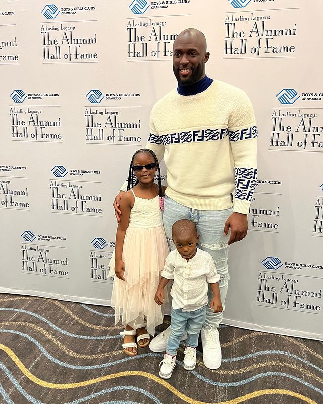 Fournette With His Kids