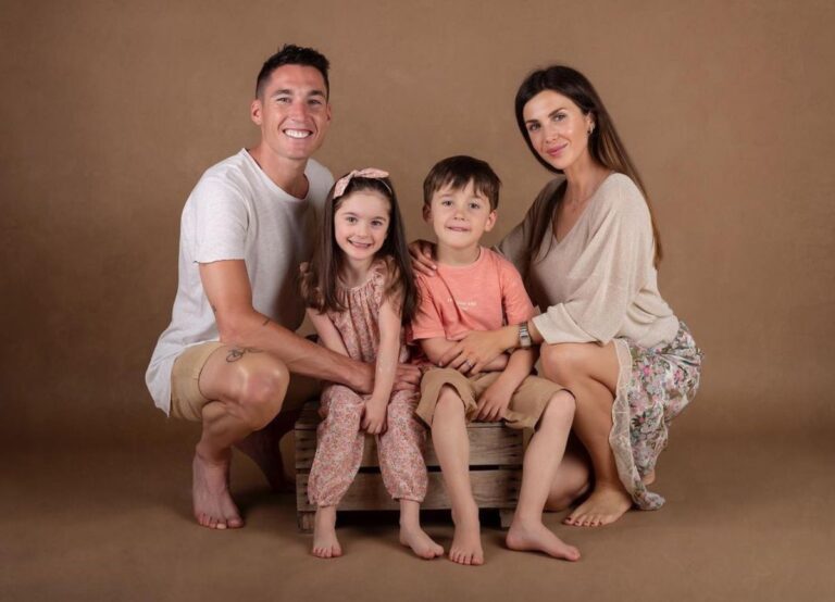 Aleix Espargaró Shares A Family Portrait With His Wife Laura Montero And Their Twins