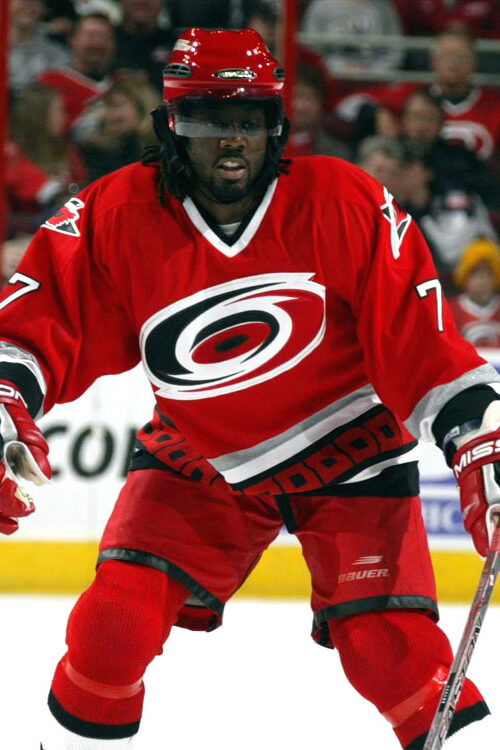 Anson Carter with the Carolina Hurricanes (Source: The Hockey Writers)