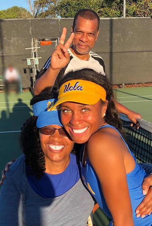 Ayan Broomfield with her parents Paul and Denise Broomfield (Source: Instagram)