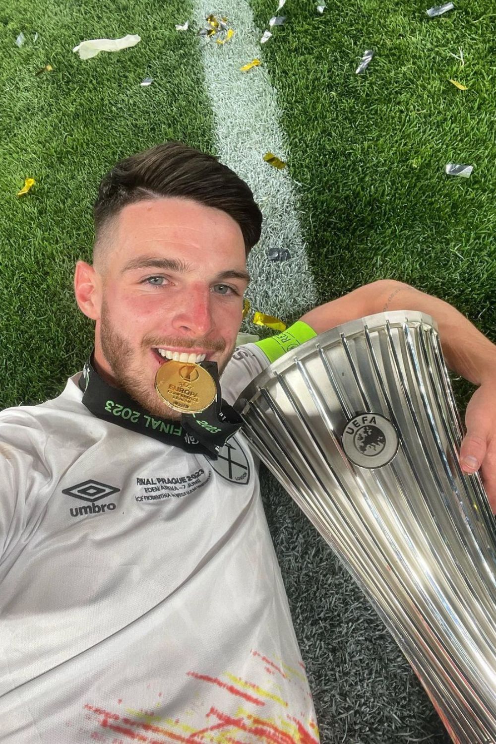 Declan Rice Celebrating After Winning The Europa Conference League