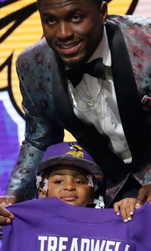 Laquon Treadwell With His Daughter In The 2016 NFL Draft (Source: Sports Illustrated)