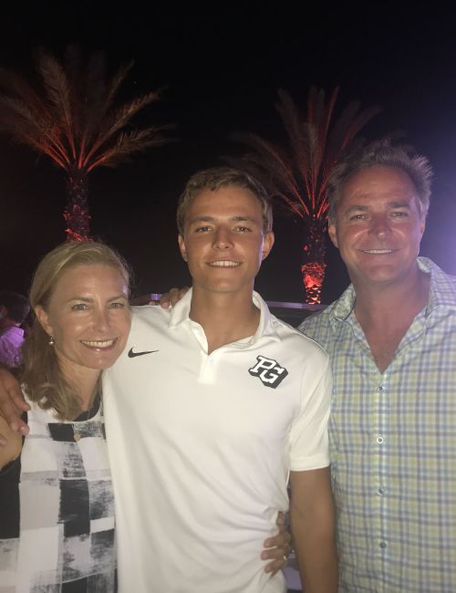 Leiter With His Wife Lori & Son Jack, An MLB Player