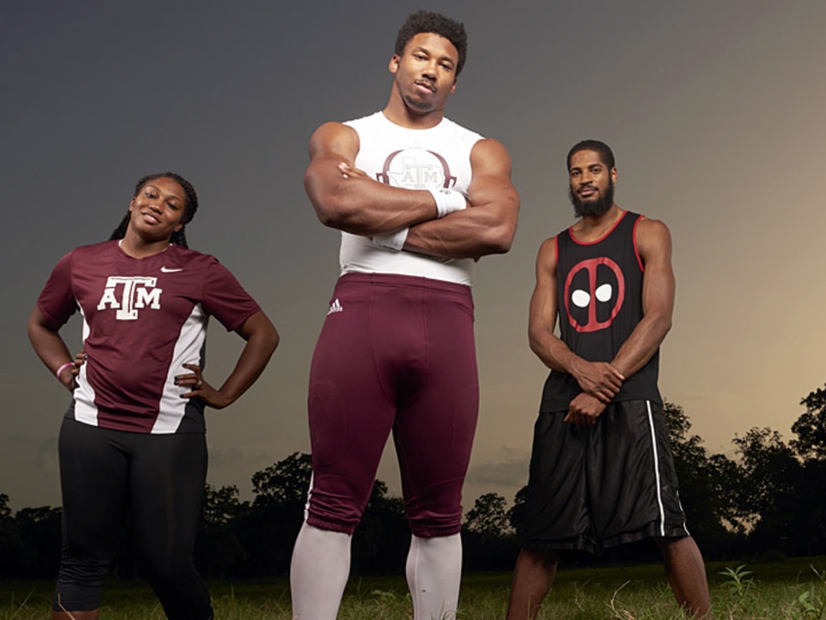 Myles Garrett With His Elder Brother & Sister