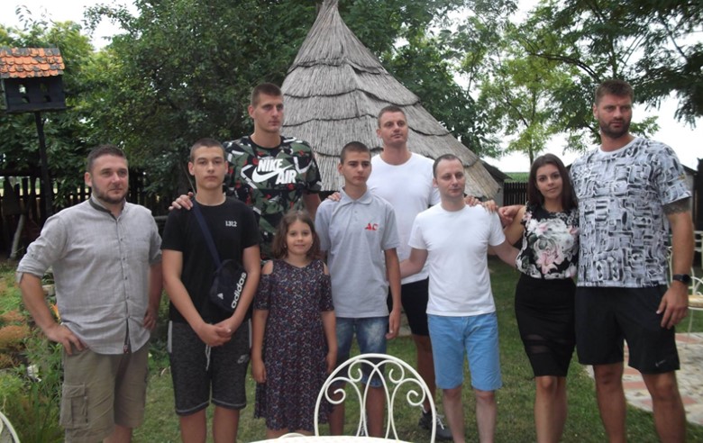 Nikola Jokic With His Brothers, Cousins & Uncles