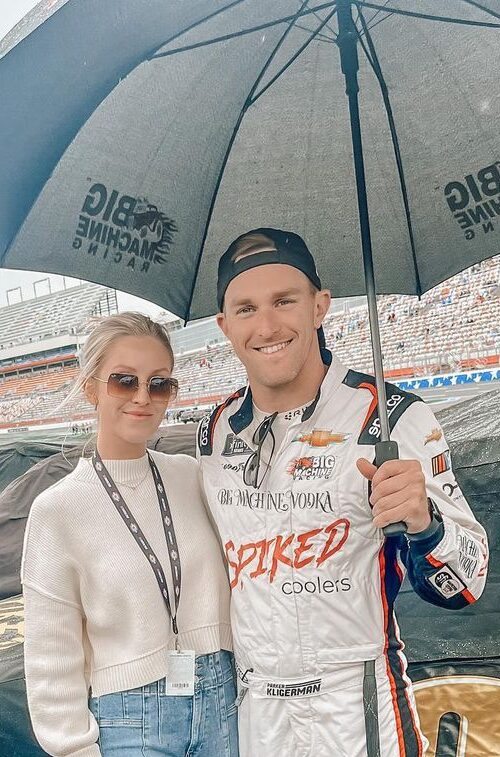 Parker Kligerman and his girlfriend Shannon Leigh (Source: Instagram)