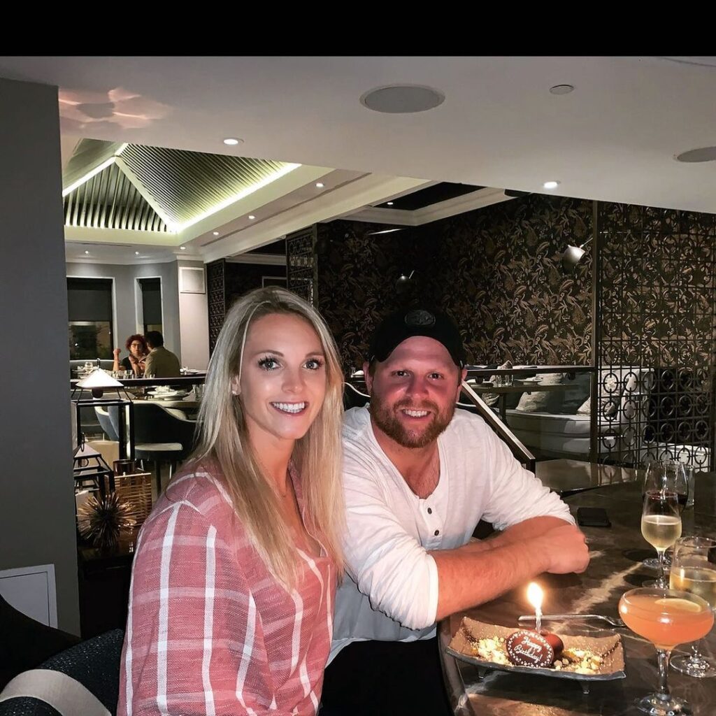 Who Is Sandra Pereira? Phil Kessel Wife Or Girlfriend- Daughter