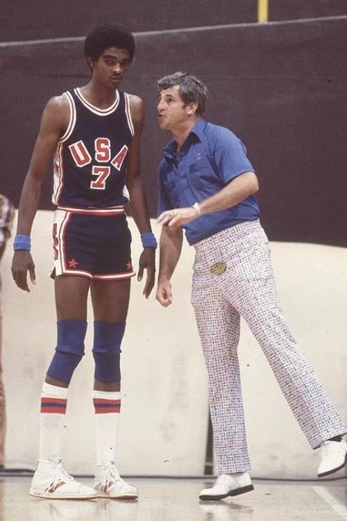 Ralph Sampson Talking Strategy With His Coach