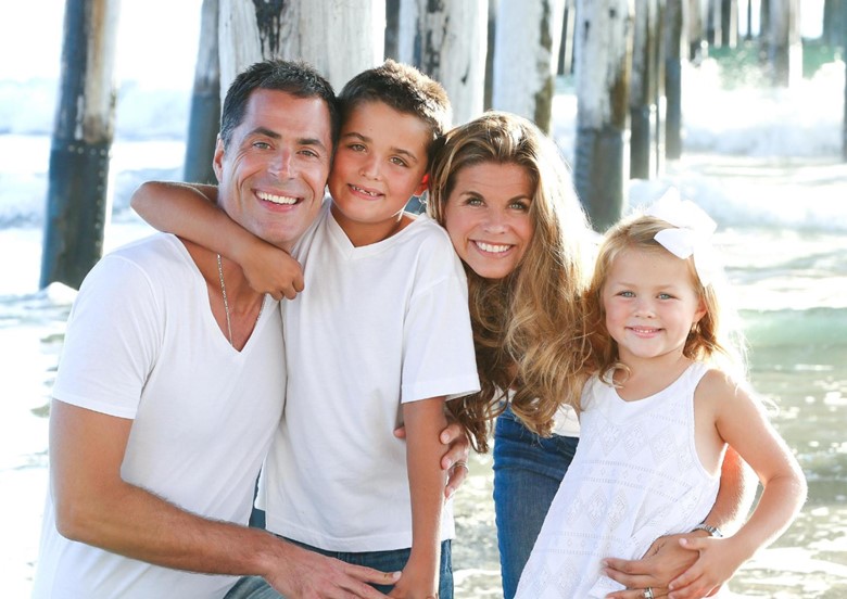 Rob Pelinka With His Wife Kristin & Children