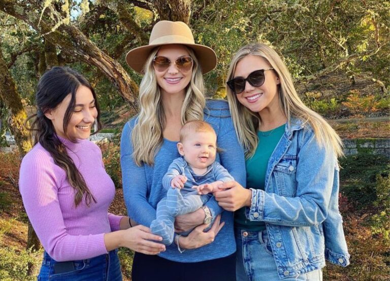 Sisters Of Brandon Crawford