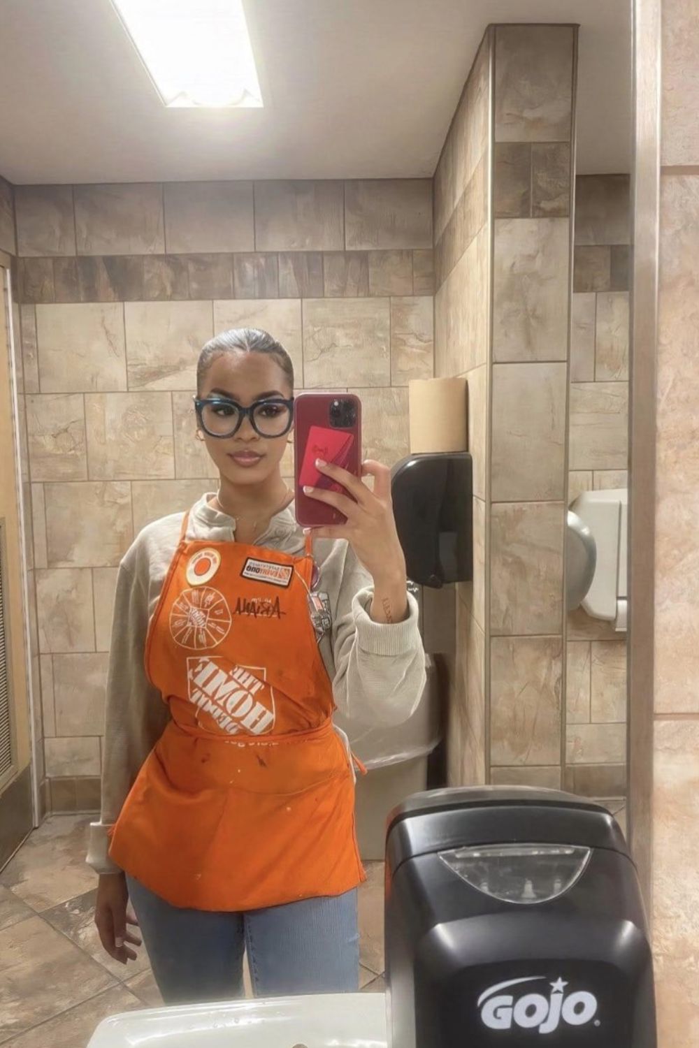 Shaq DMed The Viral Home Depot Girl: Instagram Revealed