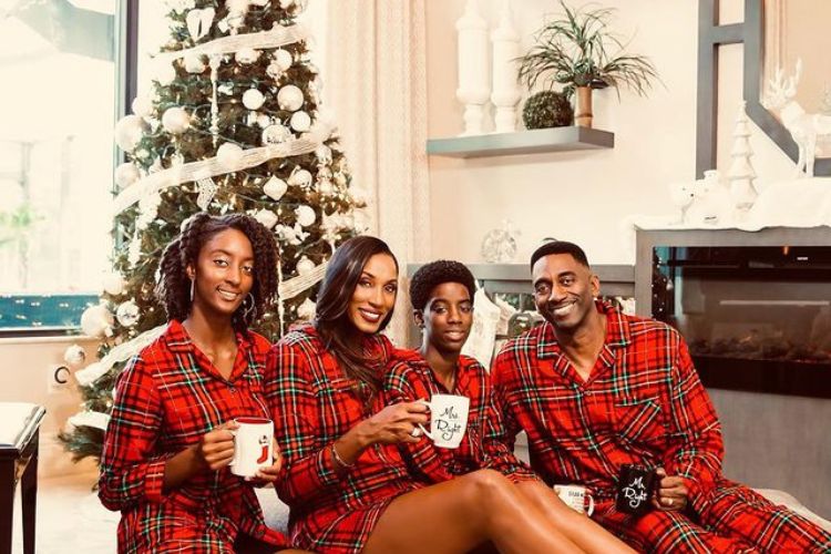 Lisa Leslie With Her Husband And Children 