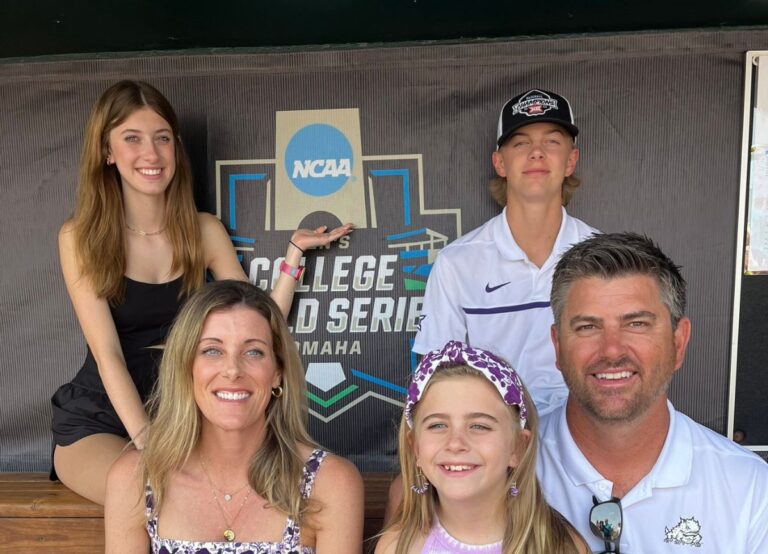 Kirk Saarloos With His Family