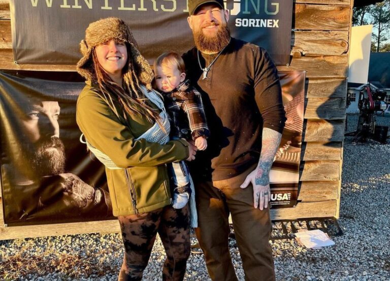 Sarah Logan With Her Family