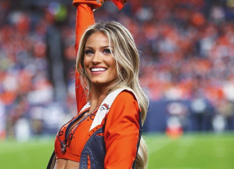 Berkleigh Wright Pictured In Her Cheerleading Gear For Denver Broncos In 2022