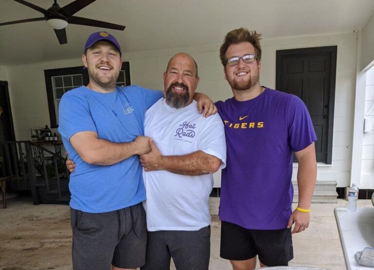 Cade Beloso Pictured With His Brother Chais And Their Father Rodney