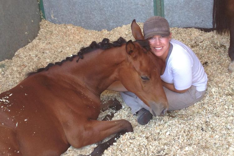 Erin Serafini Pictured With One Of Her Horses Ellie In 2015