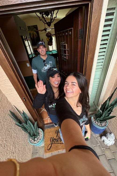 Arianna Vogel Clicks A Selfie With Her Parents As They Head Out To Watch NFL Finals Rooting For The Eagles