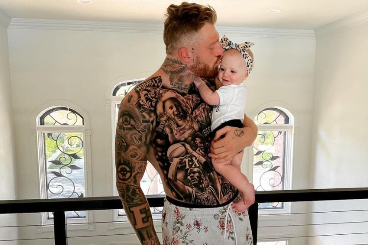 Maxx Crosby Places A Kiss On His Daughter, Ella Rose With The Chest Tattoo Of Her On Display 