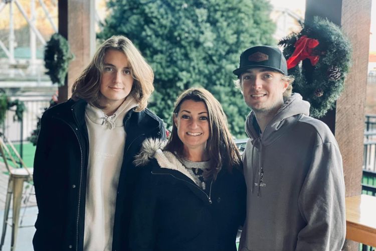 Brandy Halladay Pictured With Her And Roy's Two Sons, Ryan(L) And Braden