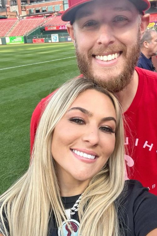 Who Is Dominique Rizzo? Meet The Gorgeous Wife Of Zack Wheeler! - WTFoot