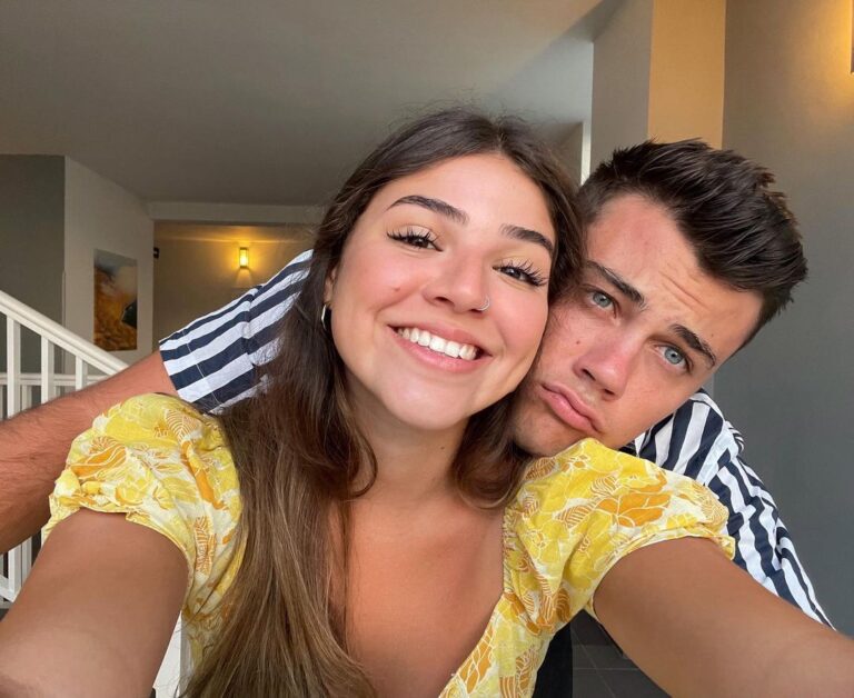 Dominik Mysterio Sister Aalyah Gutierrez Age Gap And Family Tree
