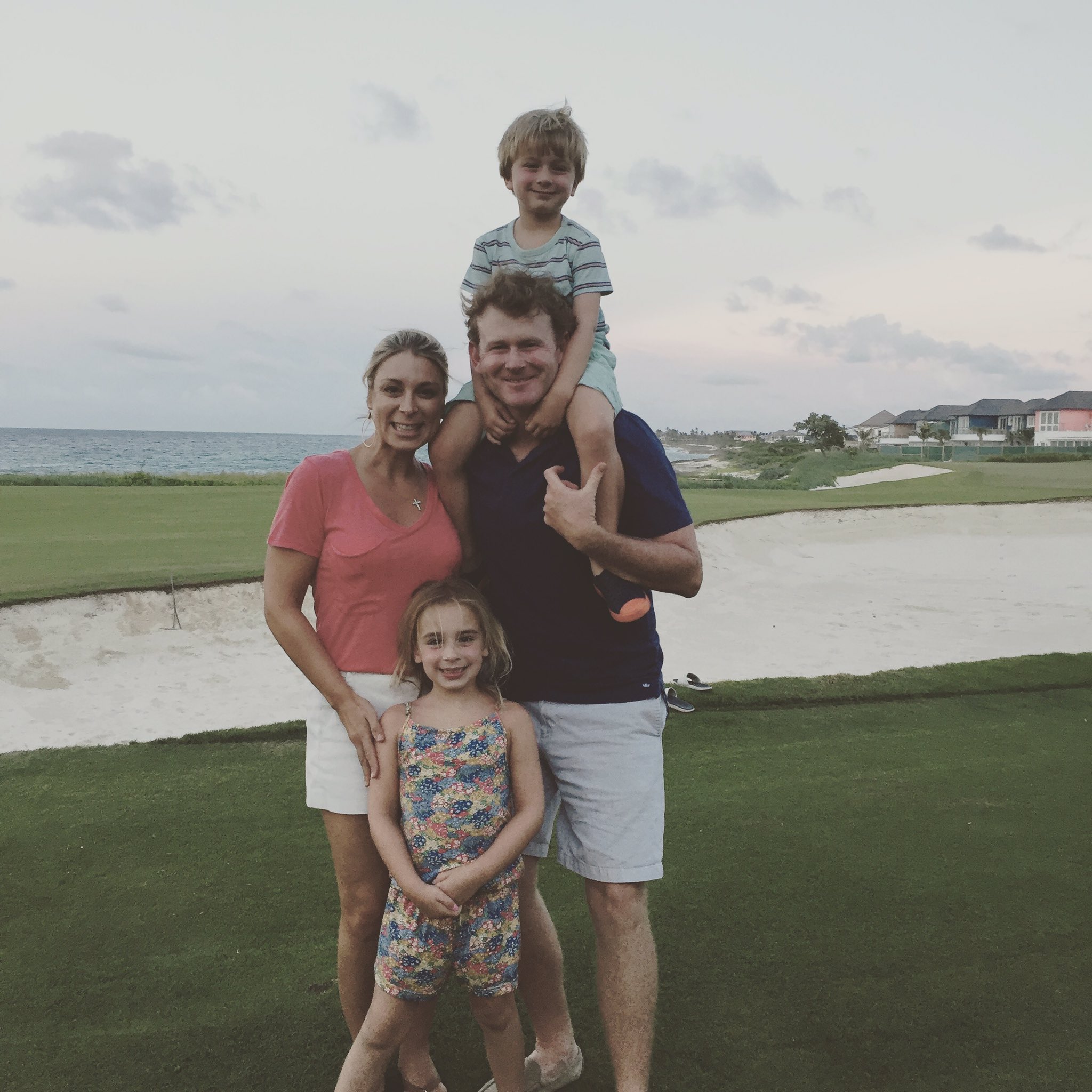 Brandt Snedeker With His Wife And Kids