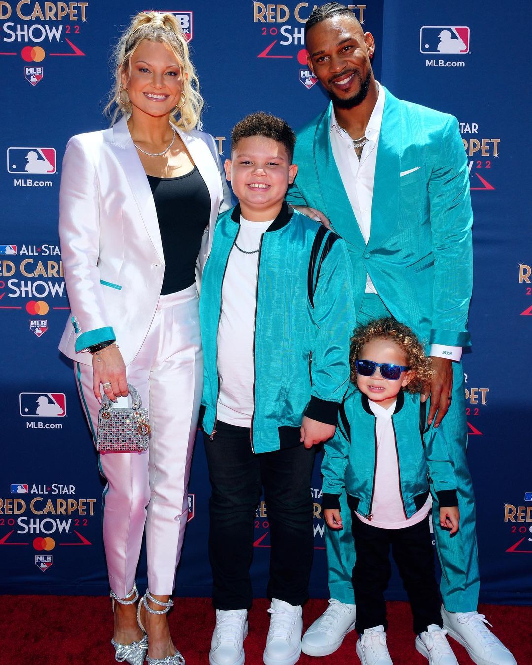 Byron Buxton With His Wife Lindsey & Kids