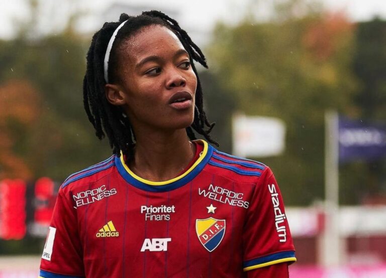 Soccer Player Linda Motlhalo