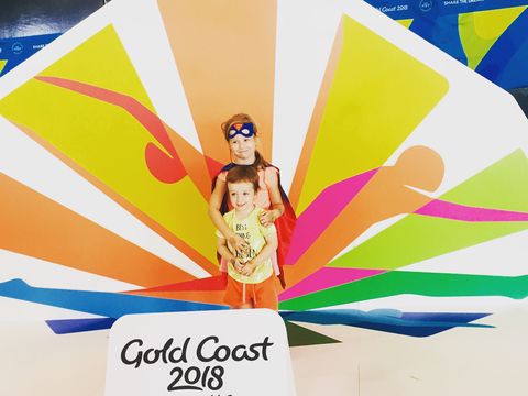 Sarah Cumming Two Kids During Gold Coast Common Games 2018