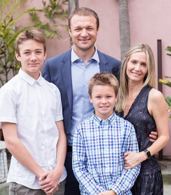 Townsend Bell With His Family