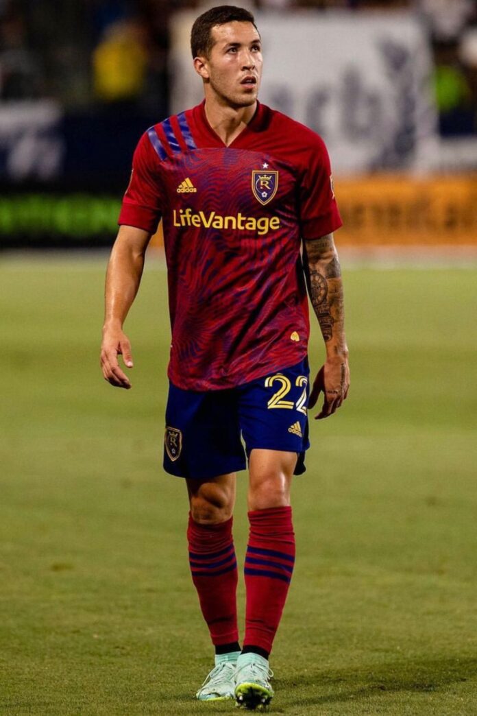 Aaron Herrera Parents Diego And Donni Herrera - Players Bio