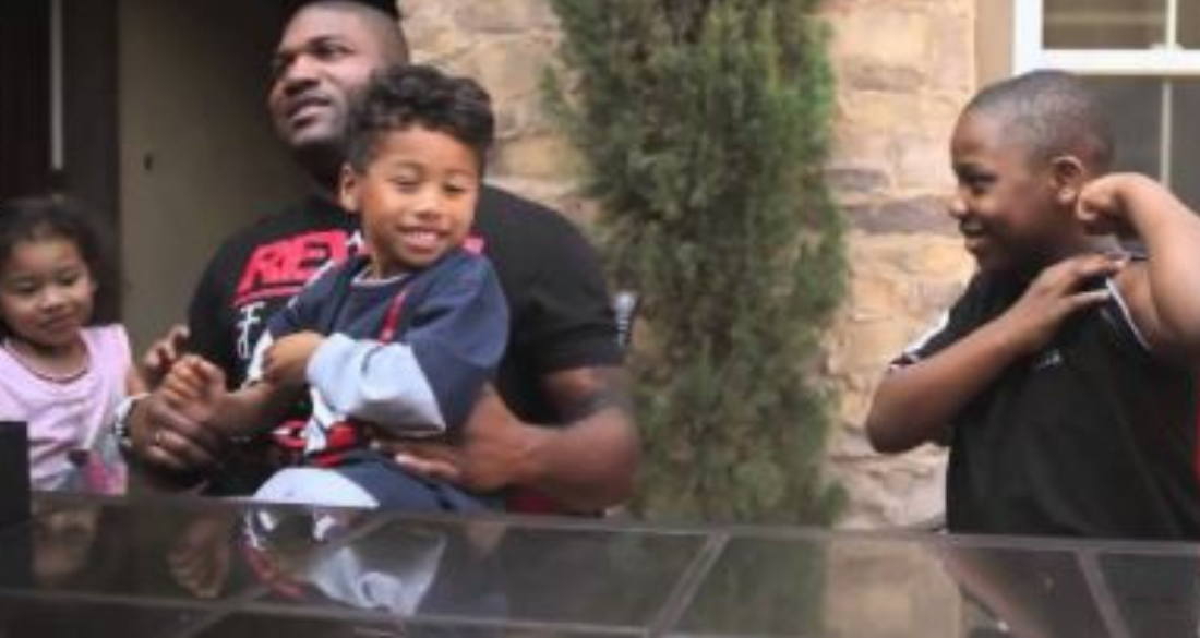 Rampage Jackson with kids 