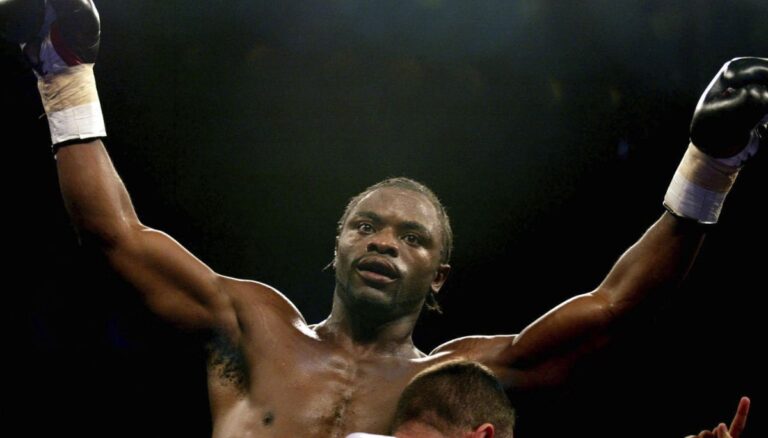 Boxer Antwun Echols