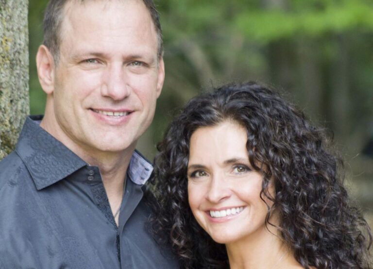 Chris Spielman Pictured With Wife Carrie Yocom In 2014