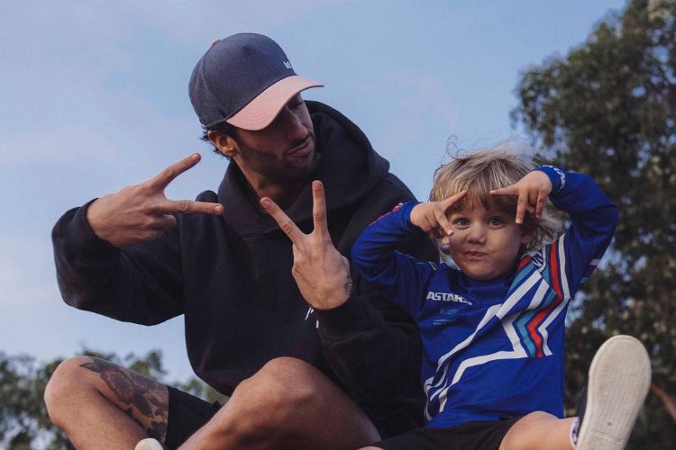 Daniel Ricciardo With His Nephew Isaac Enjoying Family Time 